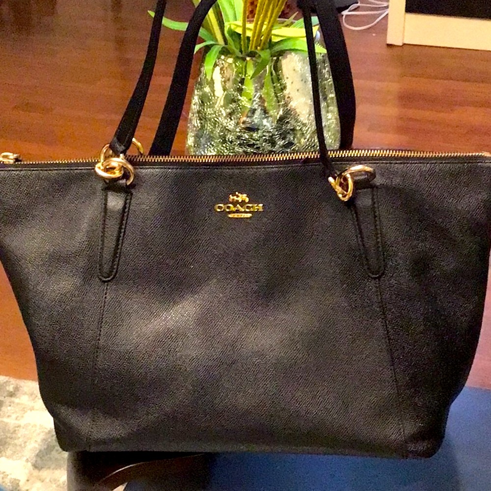 Coach Black Pebbled Leather Tote